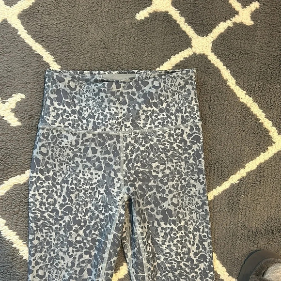 JoyLab Animal Print Active Leggings - Picture 3 of 5
